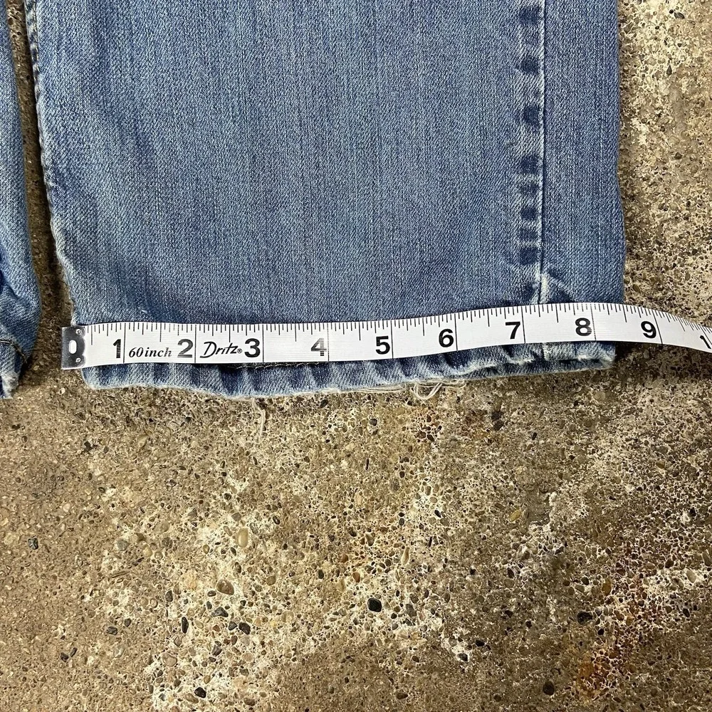 Levi's 559 Jeans Size 38x30 Blue Denim Medium Wash Relaxed Straight Casual Fit